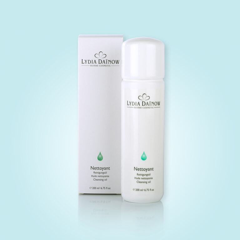lydia-dainow-suisse-cosmetic-nettoyant