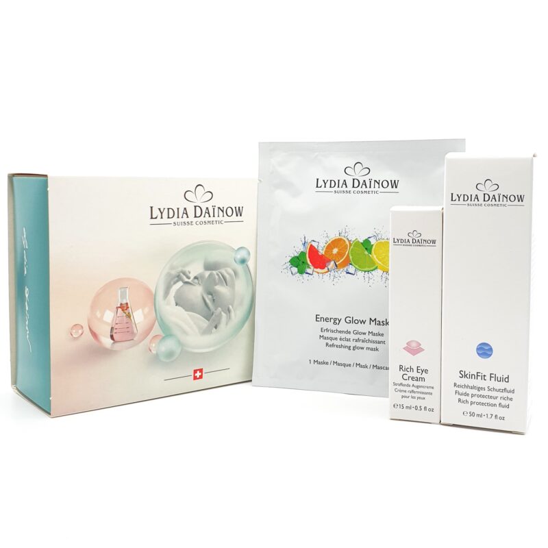 lydia-dainow-suisse-cosmetic-winterset lydia-dainow-suisse-cosmetic-winterset